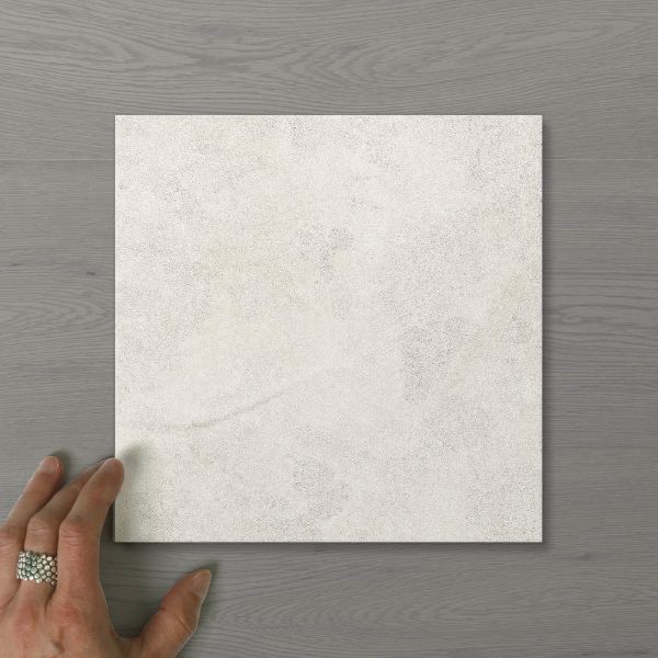 Picture of Forma Gravitas Vanilla (Matt) 200x200 (Rectified)